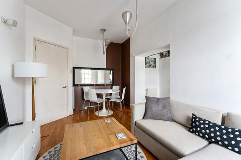 1 bedroom flat for sale, Regents Park Road, London NW1