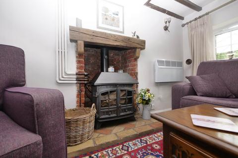 2 bedroom end of terrace house for sale, Coopers Corner, Great Wenham.