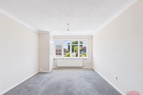 2 bedroom bungalow for sale, Bronte Avenue, Christchurch, BH23
