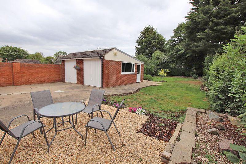 Rear garden photo 1