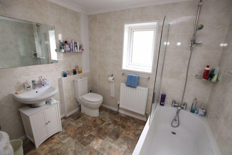 Ensuite bathroom