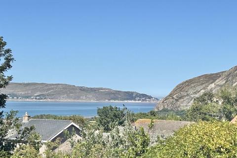 4 bedroom semi-detached house for sale, Conwy Old Road, Dwygyfylchi