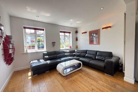 3 bedroom property to rent, Golf Open 2026 - Ashton Road, Hillside - Sleeps 6