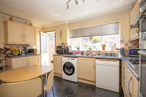 4 Wainwright Avenue, Hutton, Brentwood, CM13 2SR
