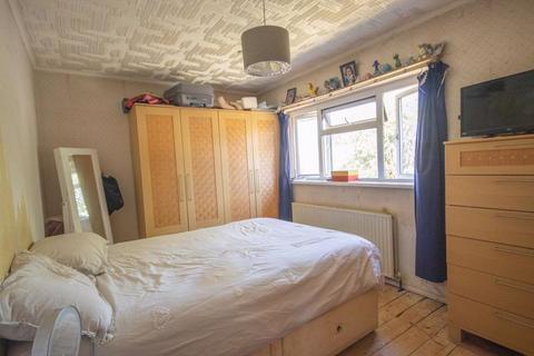 4 Wainwright Avenue, Hutton, Brentwood, CM13 2SR