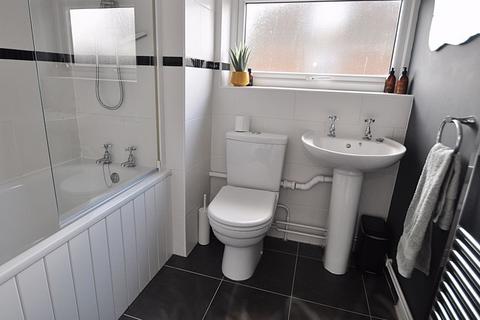 5 Rodney Close, New Malden, KT3 5AA