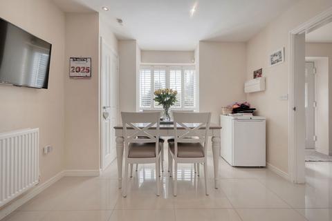 undefined, Meadow Drive, South Ockendon RM15