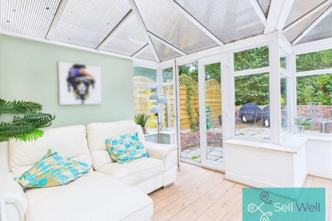 3 bedroom semi-detached house for sale, Ladymere Drive, Manchester M28