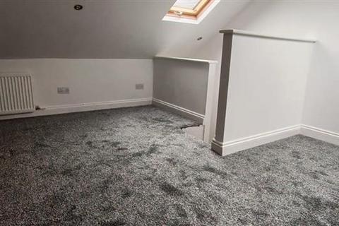 3 bedroom flat to rent, Dunstans Road, London, SE22