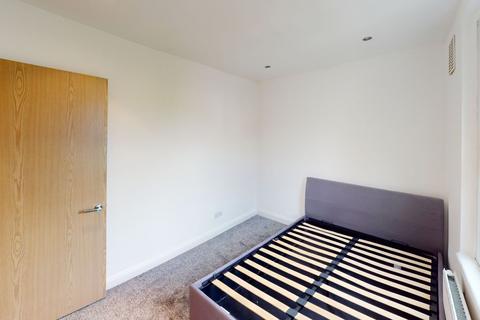 3 bedroom flat to rent, Dunstans Road, London, SE22