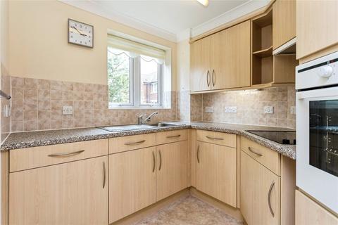 undefined, Manton Court, Horsham RH13