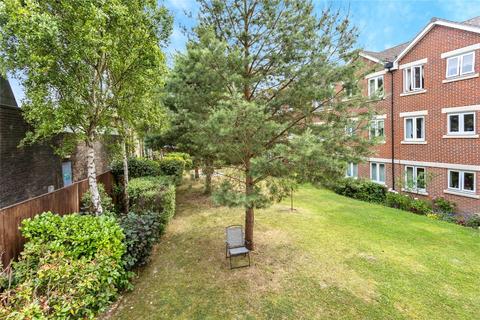 2 bedroom apartment for sale, Manton Court, Horsham RH13