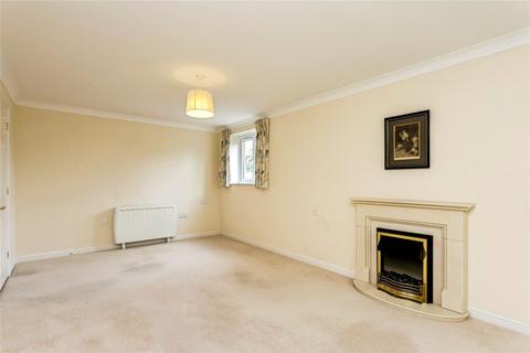 2 bedroom apartment for sale, Manton Court, Horsham RH13