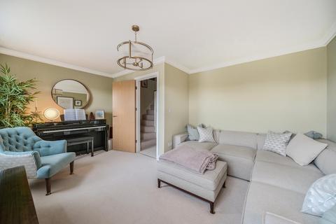4 bedroom terraced house to rent, VAUGHAN WILLIAMS WAY, SWINDON SN25