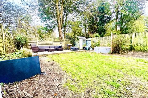 16a The Waldrons, Croydon, CR0 4HB