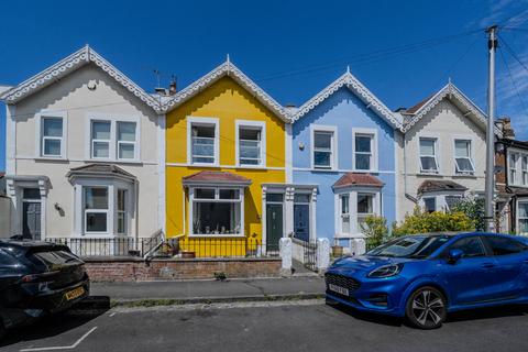 3 bedroom terraced house for sale, Falmouth Road, Bristol BS7