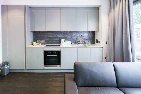 Studio for sale, Victoria Street, Westminster, SW1H
