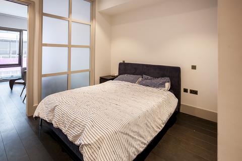 Studio for sale, Victoria Street, Westminster, SW1H
