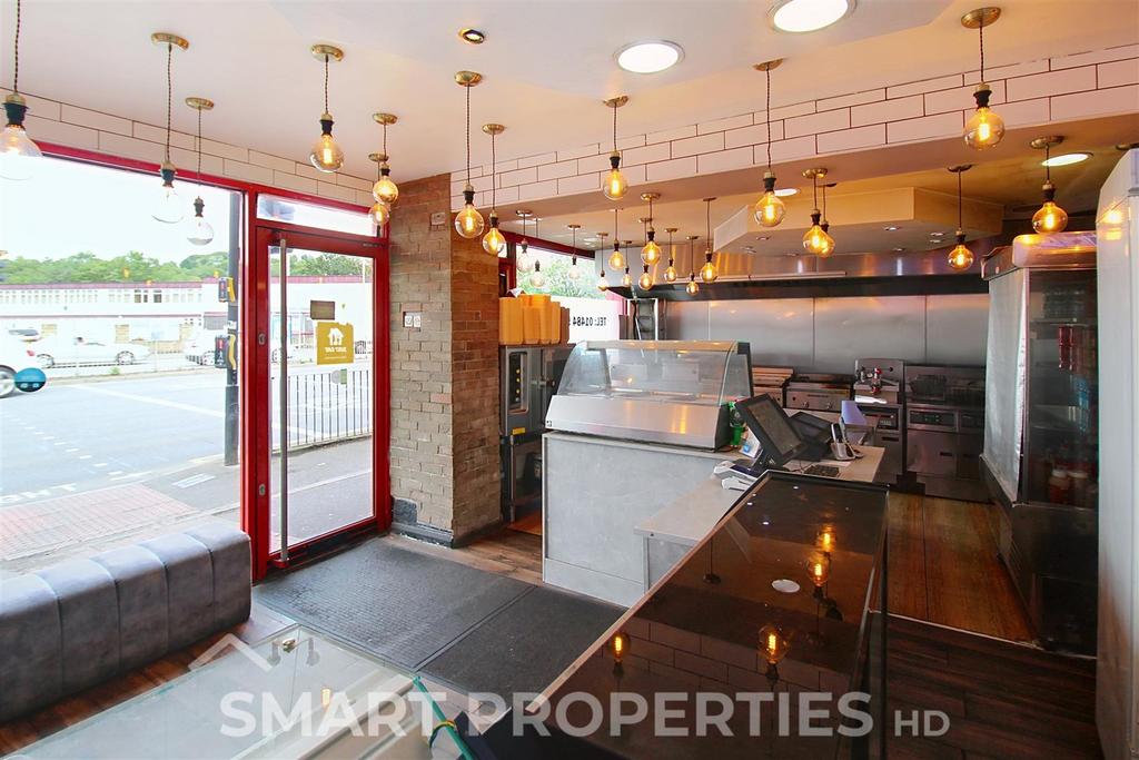 Snootys-wakefield-rd 00008.jpeg