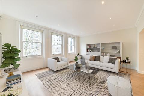 3 bedroom flat for sale, Beaufort Gardens, Chelsea, London