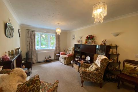 2 bedroom apartment for sale, Flat , Oak House, Brook Court, Sandbach