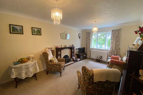 2 bedroom apartment for sale, Flat , Oak House, Brook Court, Sandbach