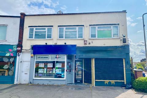 Property to rent - North Street, Hornchurch
