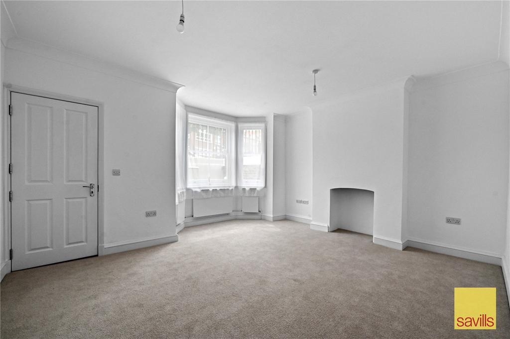 Reception/Bedroom
