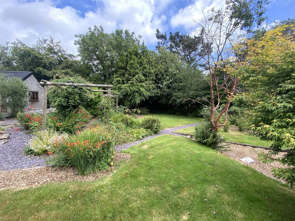 Picture No. 04