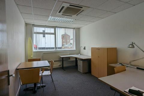 Office to rent, Clarence St Leamington Spa CV31 2XA