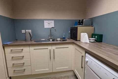 Office to rent, Clarence St Leamington Spa CV31 2XA