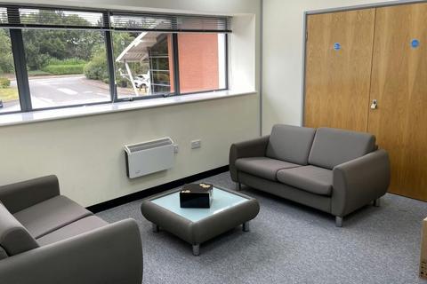 Warehouse to rent, Siskin Pky E Coventry CV3 4SU