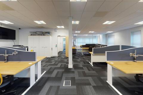 Office to rent, Siskin Pky E Coventry CV3 4PE