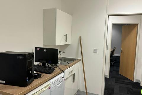 Office to rent, Siskin Pky E Coventry CV3 4PE