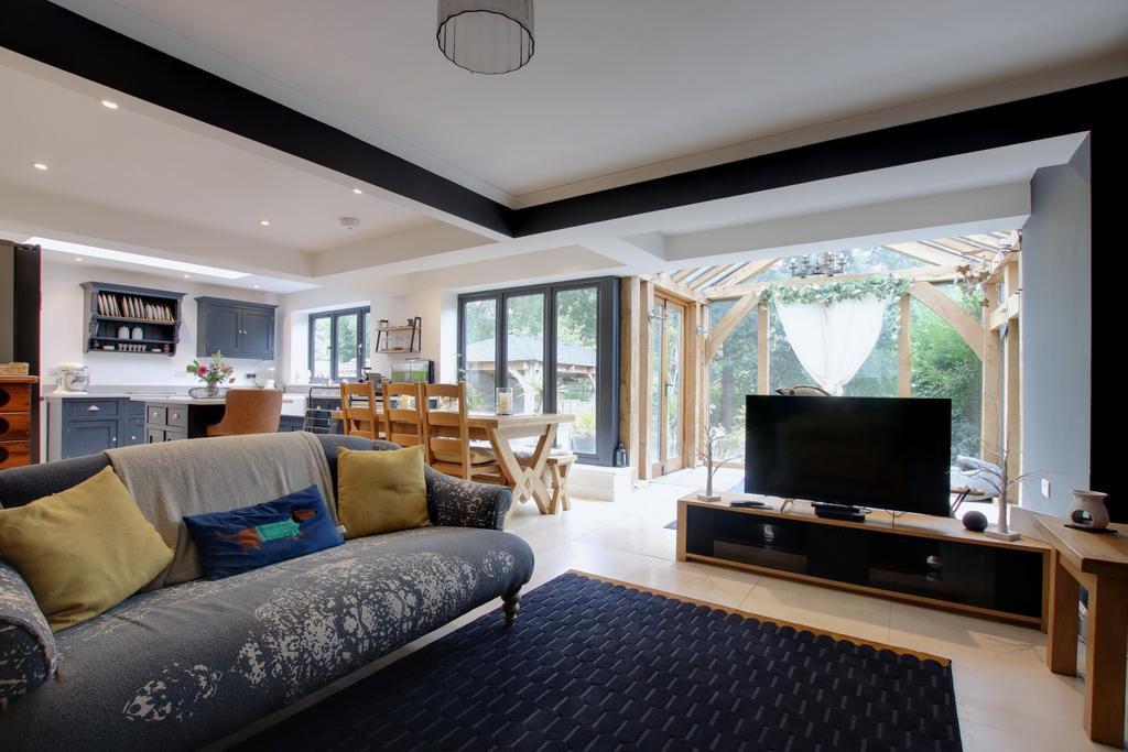 Kitchen/diner/family room