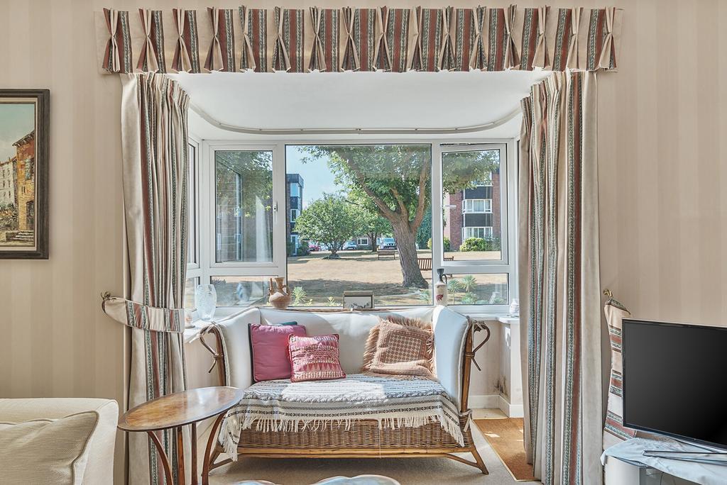 1326483-13-687a15...