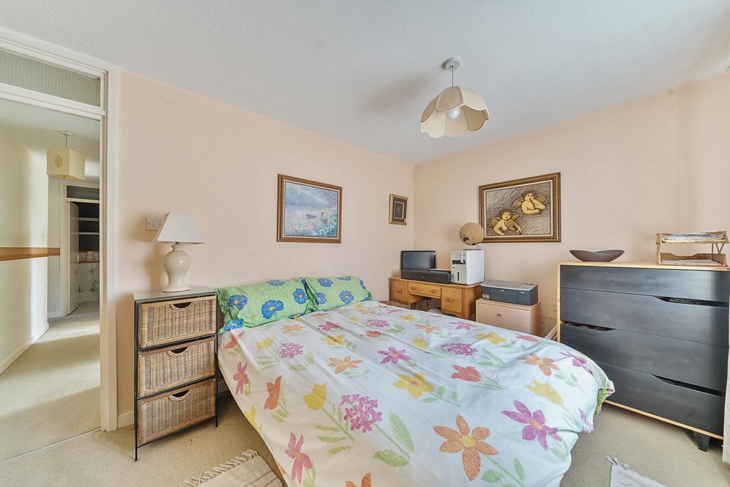 1326483-6-687a132...