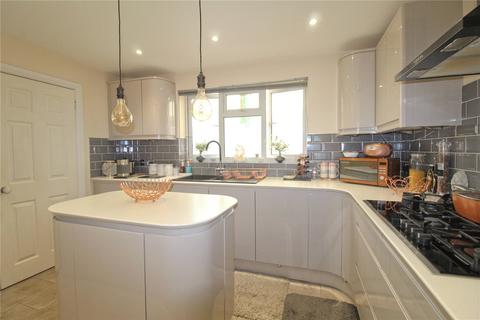 4 bedroom detached house for sale, Shrewton Close, Trowbridge