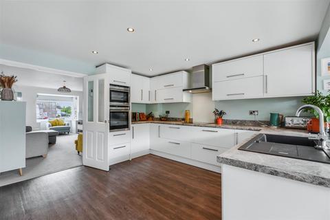 25 Holmes Road, Breaston, Derby, DE72 3BT