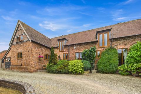 4 bedroom semi-detached house for sale, Moseley Road, Hallow, Worcester, Worcestershire, WR2