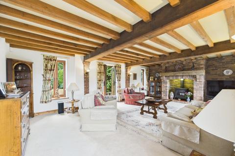 4 bedroom semi-detached house for sale, Moseley Road, Hallow, Worcester, Worcestershire, WR2