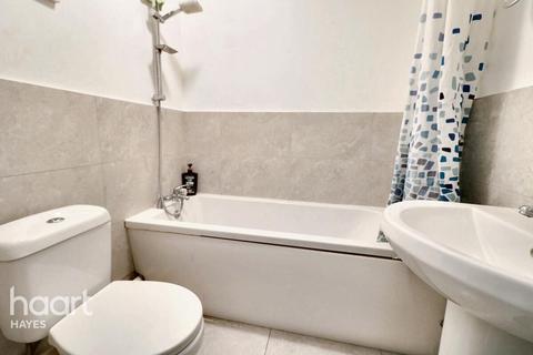 24 Willenhall Drive, Hayes, UB3 2UT