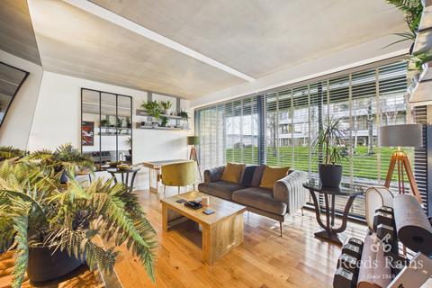 1 bedroom apartment for sale, Woodfield Road, Greater Manchester WA14