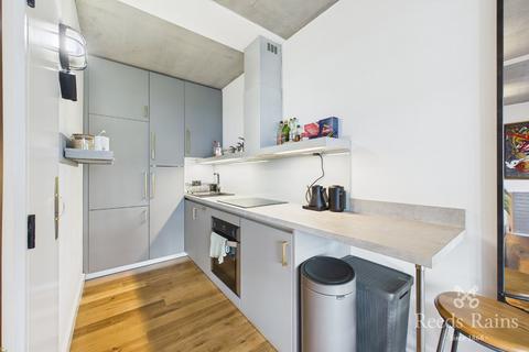 1 bedroom apartment for sale, Woodfield Road, Greater Manchester WA14