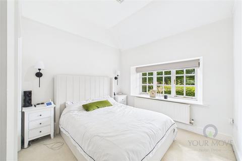 2 bedroom flat for sale, Woolston Close, Northamptonshire NN3