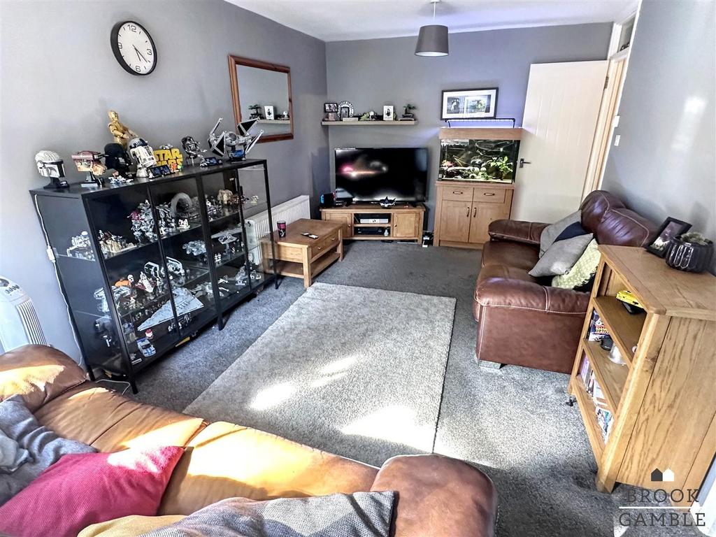 01323 438506