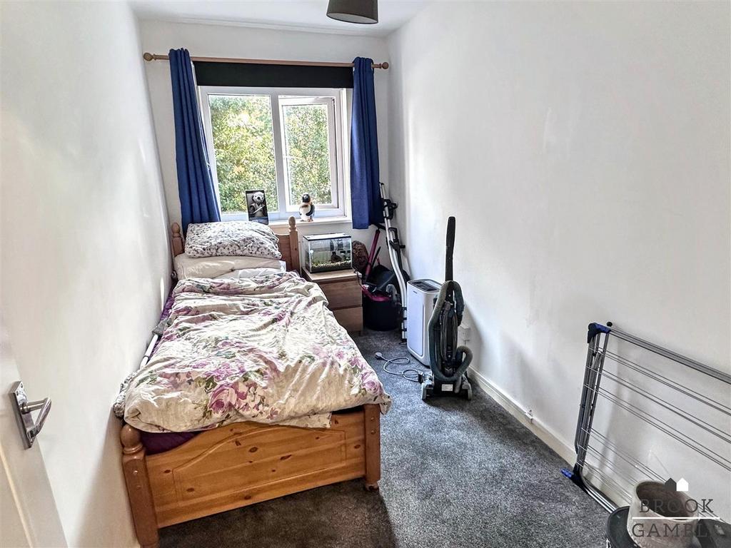 01323 438506