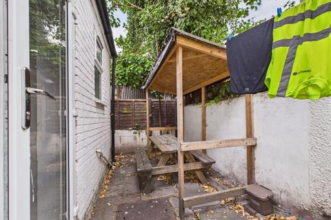 7 Worcester Parade, Gloucester, GL1 3AR