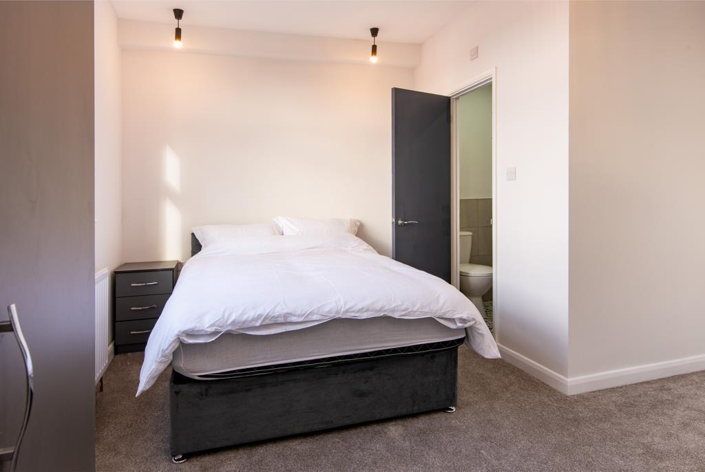 101 notts rd-19.jpg