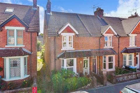 4 bedroom end of terrace house for sale, Queen Street, Littlehampton, West Sussex